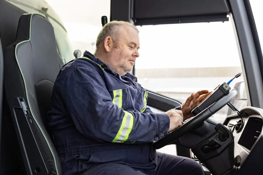 KTS Truck and Coach Inc_Fleet Maintenance